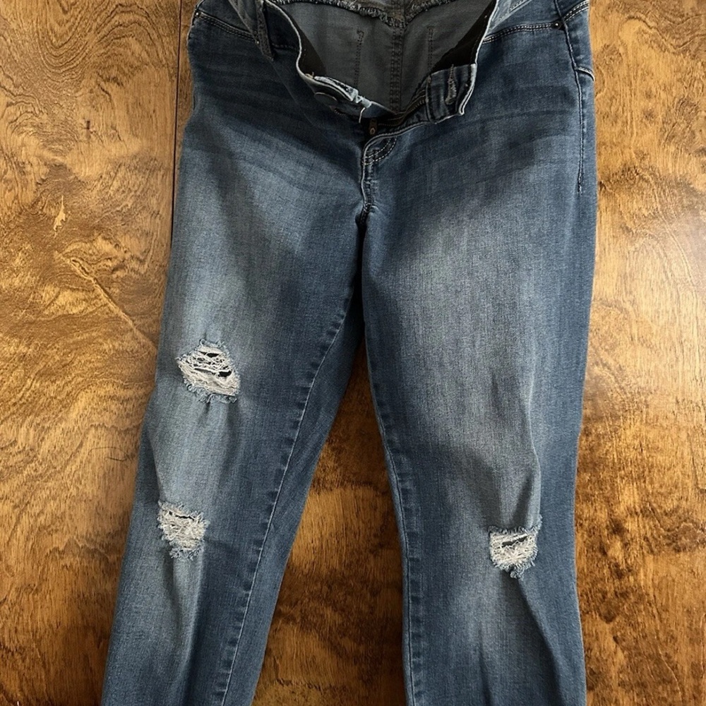 Juicy Couture Blue Skinny Jeans Distressed Style